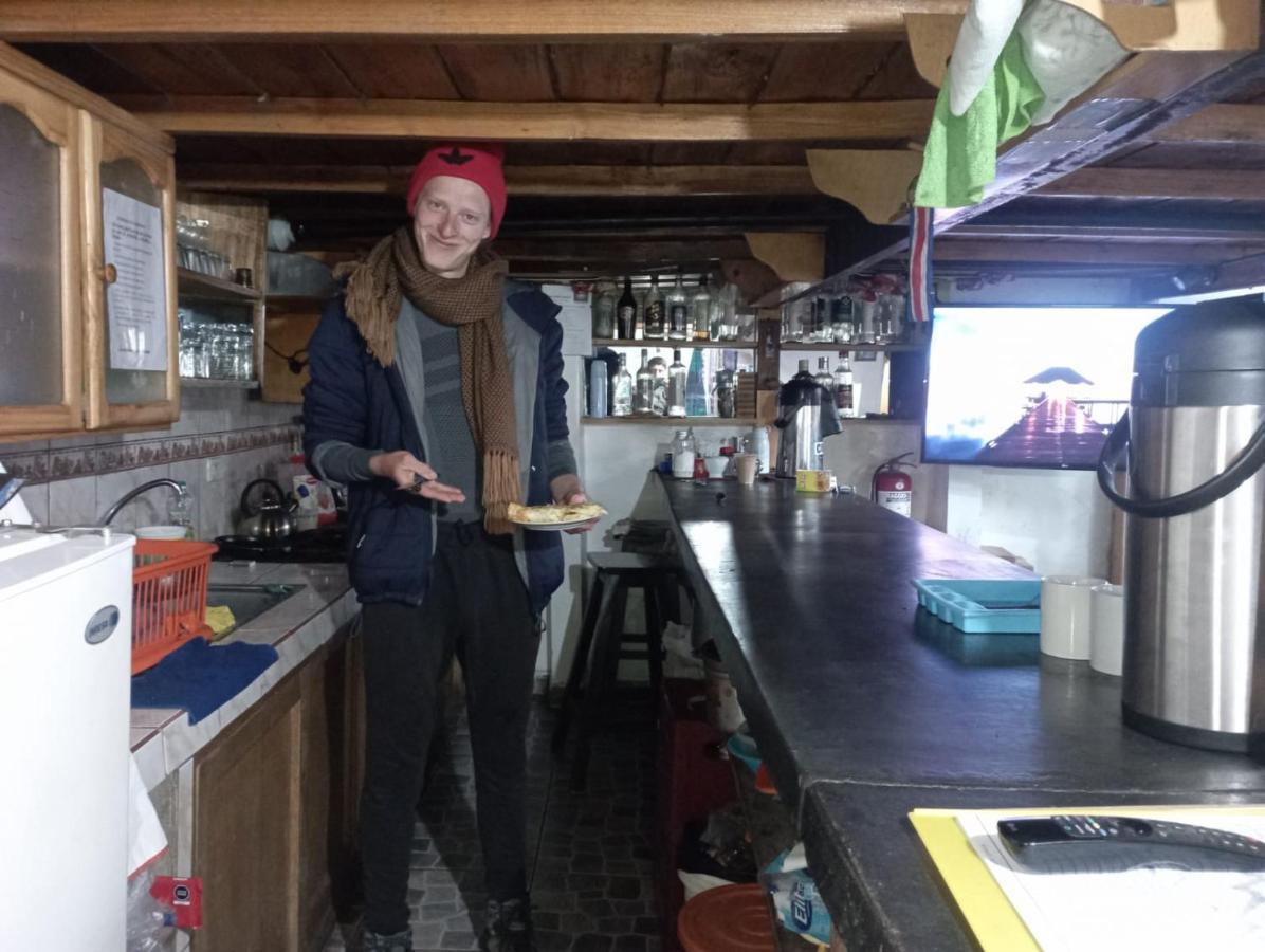 Andes Hostel Huaraz  Εξωτερικό φωτογραφία