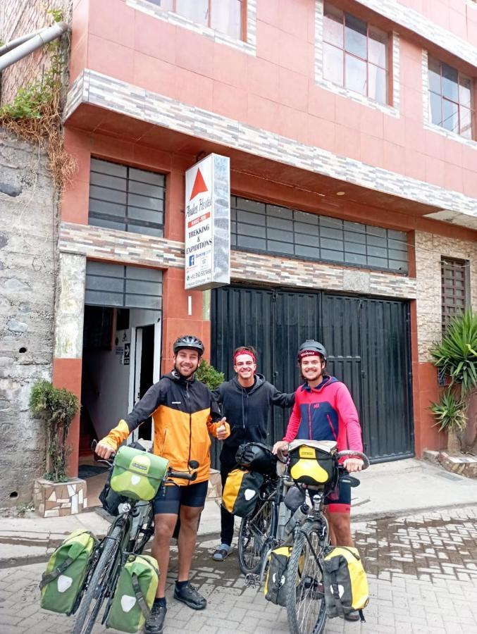 Andes Hostel Huaraz  Εξωτερικό φωτογραφία