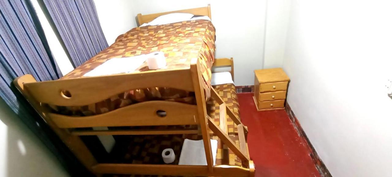 Andes Hostel Huaraz  Εξωτερικό φωτογραφία